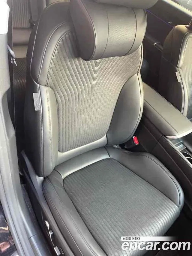 Hyundai Grandeur (GN7) id 2920269 из Кореи 14