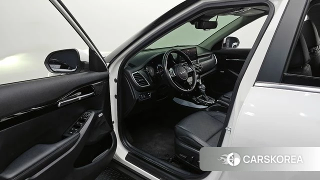 Kia Seltos id 3941076 из Кореи 19