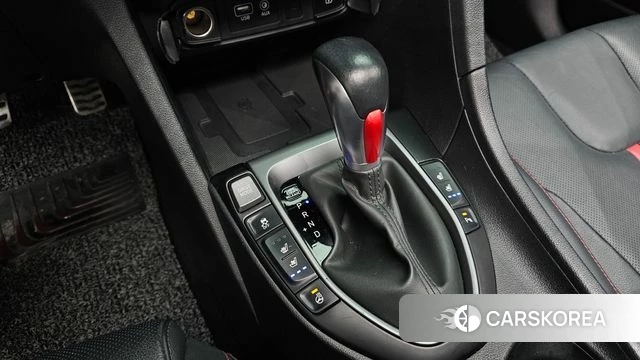 Hyundai Veloster (JS) id 3801611 из Кореи 19