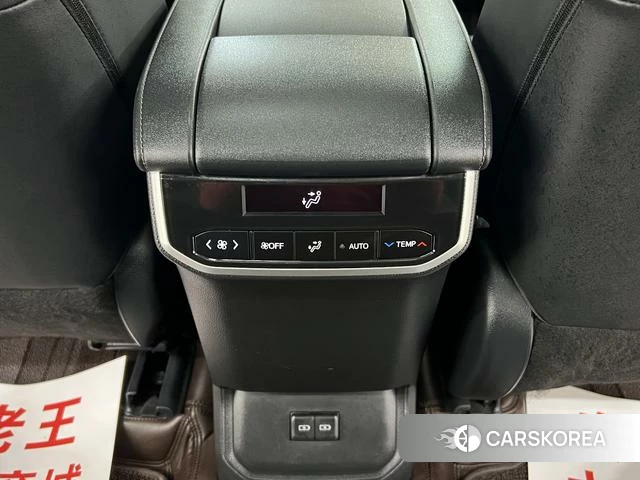 Toyota Highlander id 4261855 из Китая 14