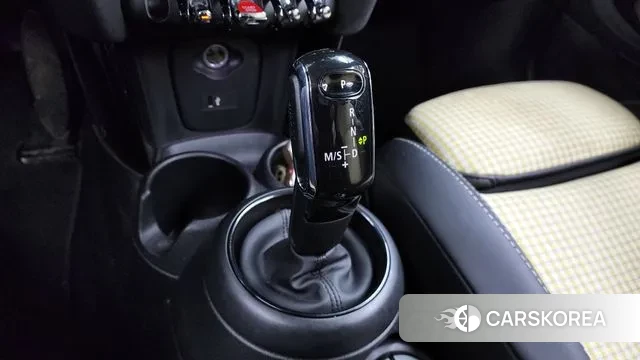 Mini Cooper id 3696824 из Кореи 19