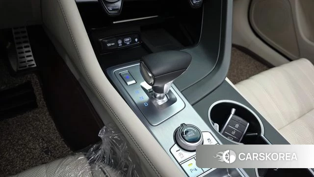 Genesis G70 id 4850220 из Кореи 31
