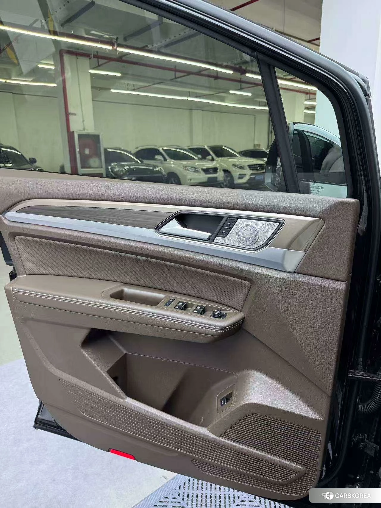 Volkswagen Weiran id 4452503 из Китая 16
