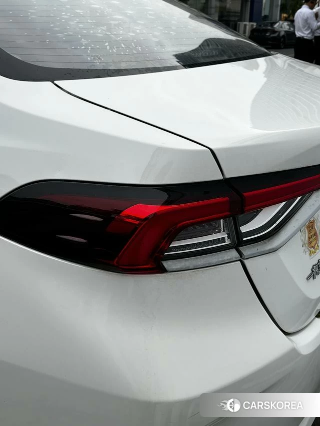 Toyota Corolla id 4262297 из Китая 26