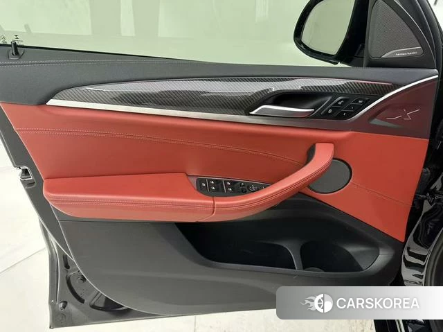 BMW X4 M id 4349031 из Китая 17