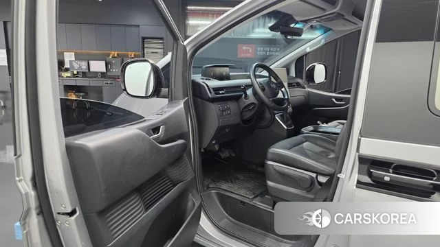 Hyundai Staria id 4329426 из Кореи 30