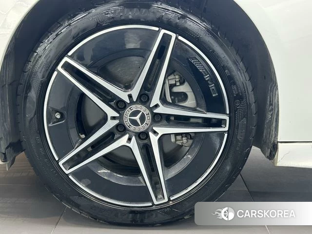 Mercedes-Benz Class C id 4290823 из Китая 18
