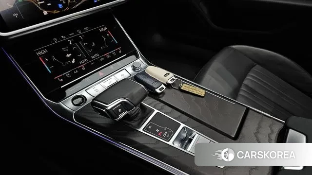 Audi A6 (C8) id 3388904 из Кореи 19