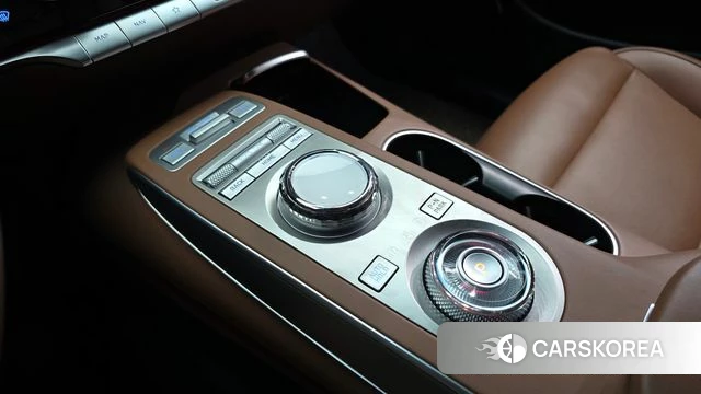 Genesis GV70 id 4792822 из Кореи 31