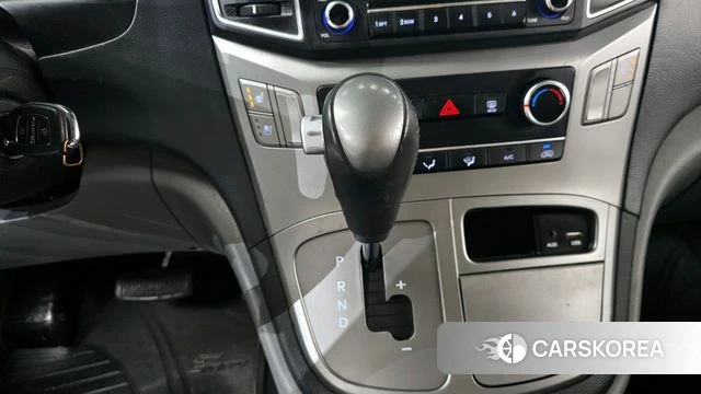 Hyundai The New Grand Starex id 4397650 из Кореи 30