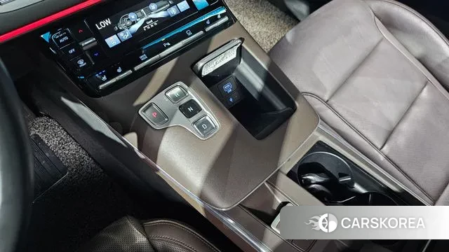 Hyundai The New Grandeur IG id 3013068 из Кореи 19