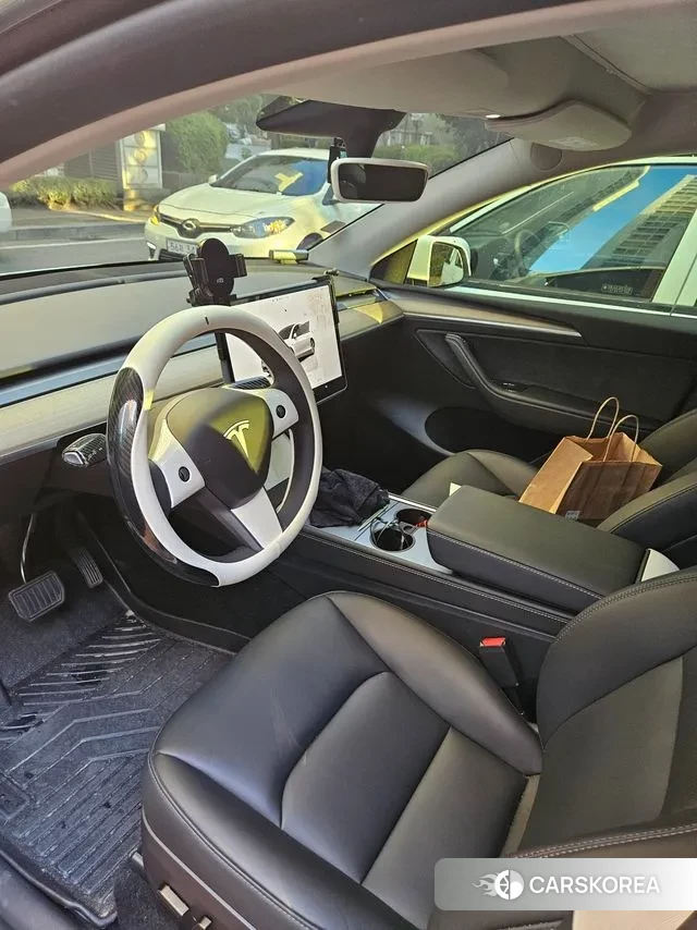 Tesla Model Y id 3452439 из Кореи 10