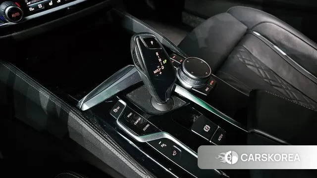 BMW 5 Series (G30) id 3601712 из Кореи 19