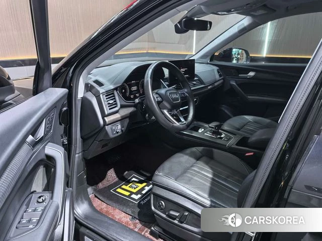 Audi Q5L id 3927063 из Китая 9