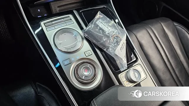 Genesis GV80 id 3252677 из Кореи 19