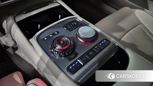 Genesis G90 (RS4) id 3431938 из Кореи 19