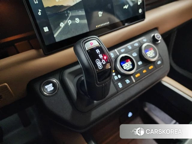 Land Rover Defender (L663) id 4890307 из Кореи 19
