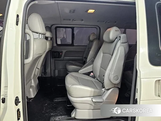 Hyundai The New Grand Starex id 3000046 из Кореи 19