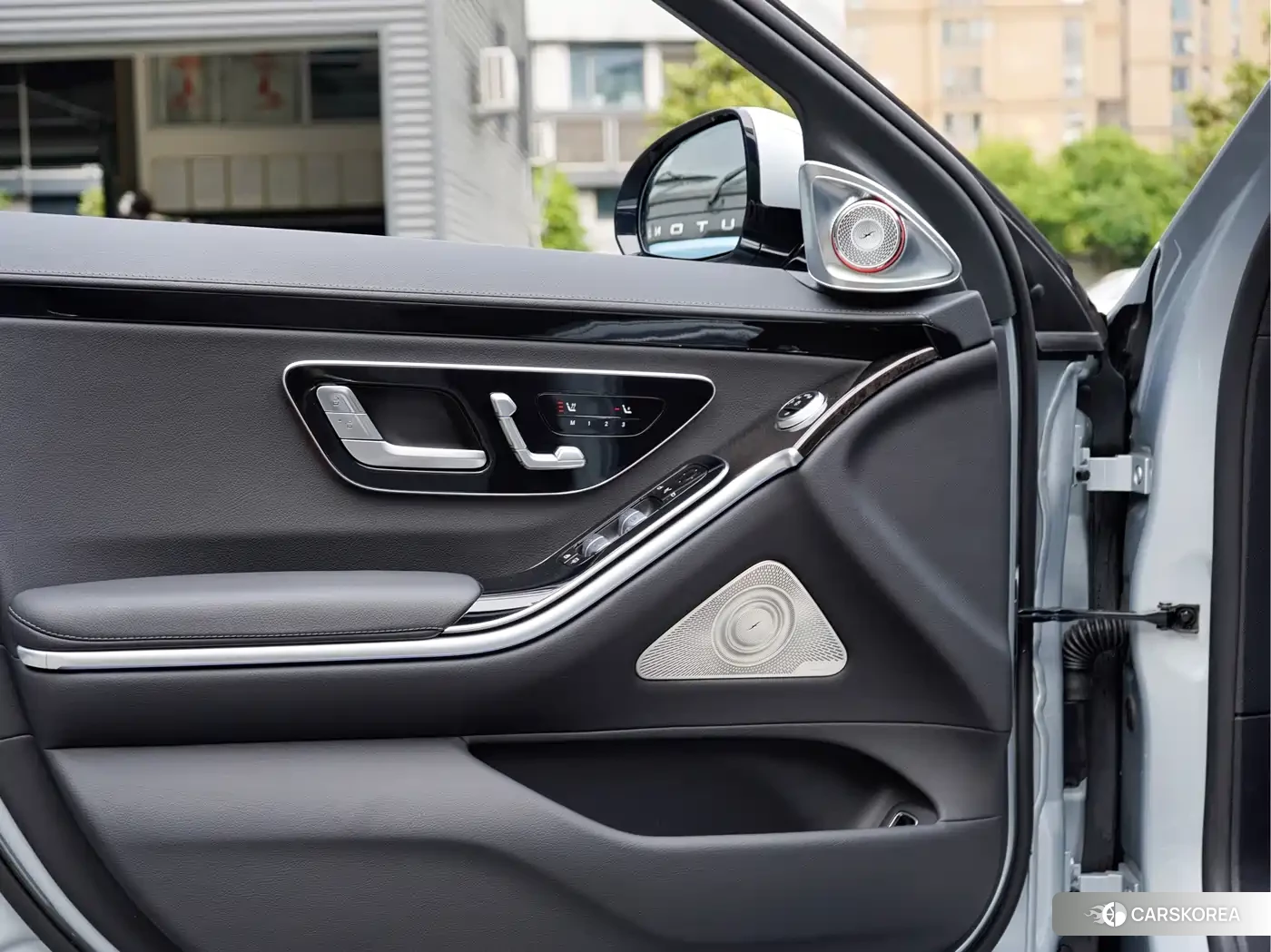 Mercedes-Benz S-Class id 4547265 из Китая 16