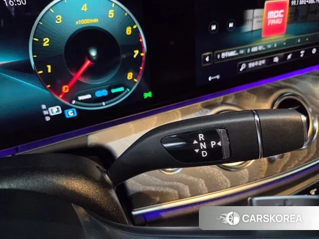 Mercedes-Benz E-Class W213 id 3492242 из Кореи 19