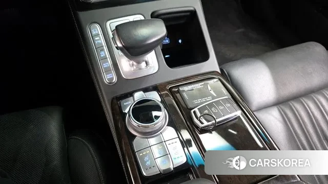 Genesis G90 id 3541282 из Кореи 19