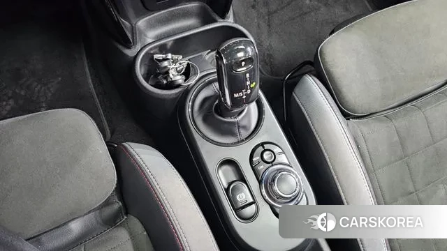 Mini Cooper S id 3388950 из Кореи 19