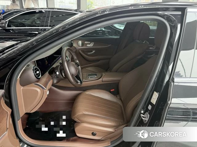 Mercedes-Benz E-class id 4300908 из Китая 10