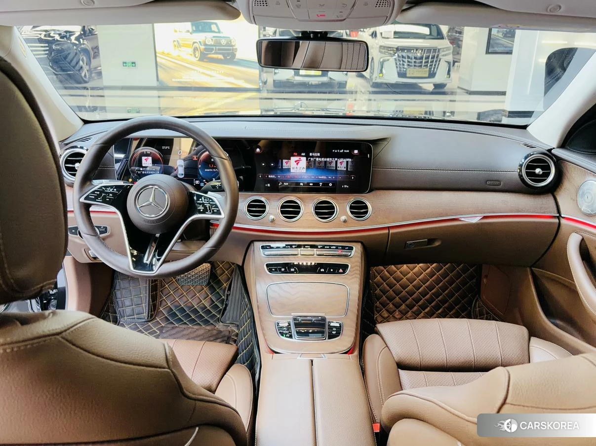 Mercedes-Benz E-class id 4452556 из Китая 19