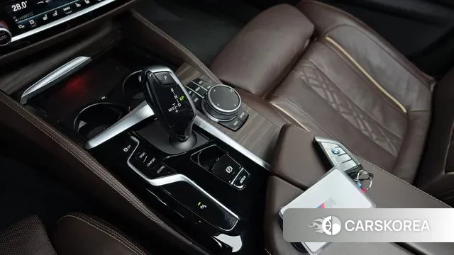 BMW 5 Series (G30) id 3459174 из Кореи 19