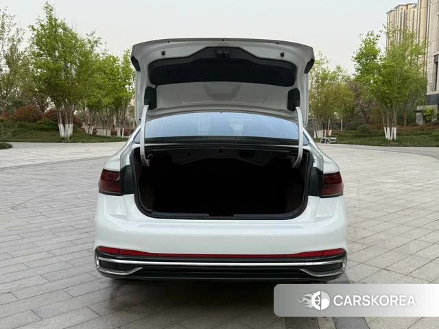 Volkswagen Sagitar id 4271566 из Китая 27