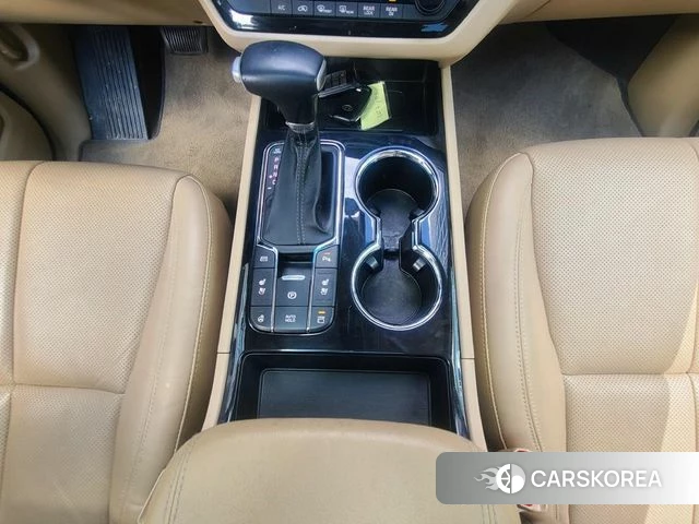 Kia The New Carnival id 4642602 из Кореи 19