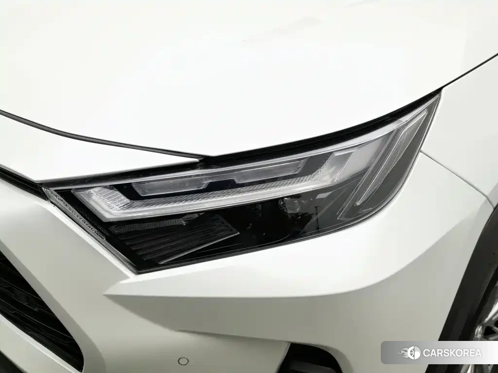 Toyota RAV4 id 4681242 из Китая 23