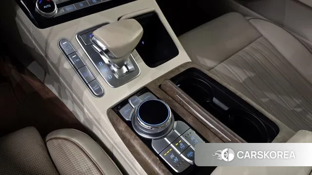 Genesis G90 id 3771529 из Кореи 19