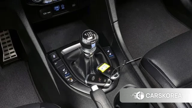 Hyundai Veloster (JS) id 3741667 из Кореи 19