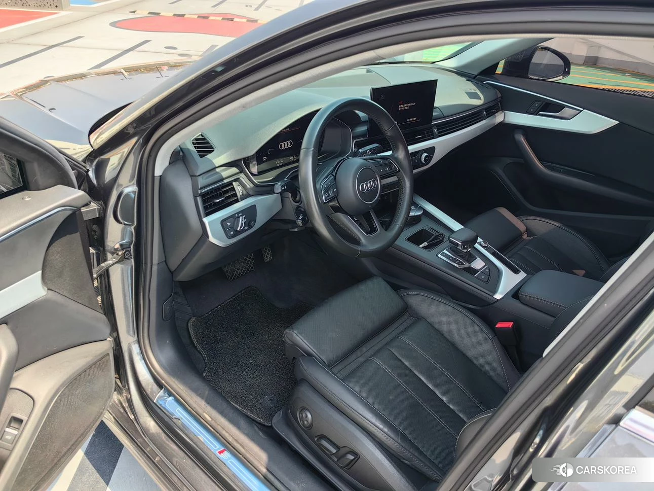 Audi A4L id 4461377 из Китая 9