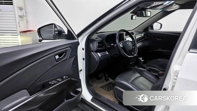 Ssangyong Tivoli Air id 4224840 из Кореи 31