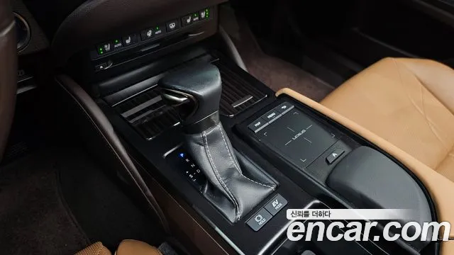 Lexus ES300h 7th generation id 2710521 из Кореи 19