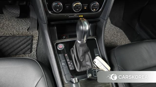 Volkswagen The New Passat id 4742151 из Кореи 29