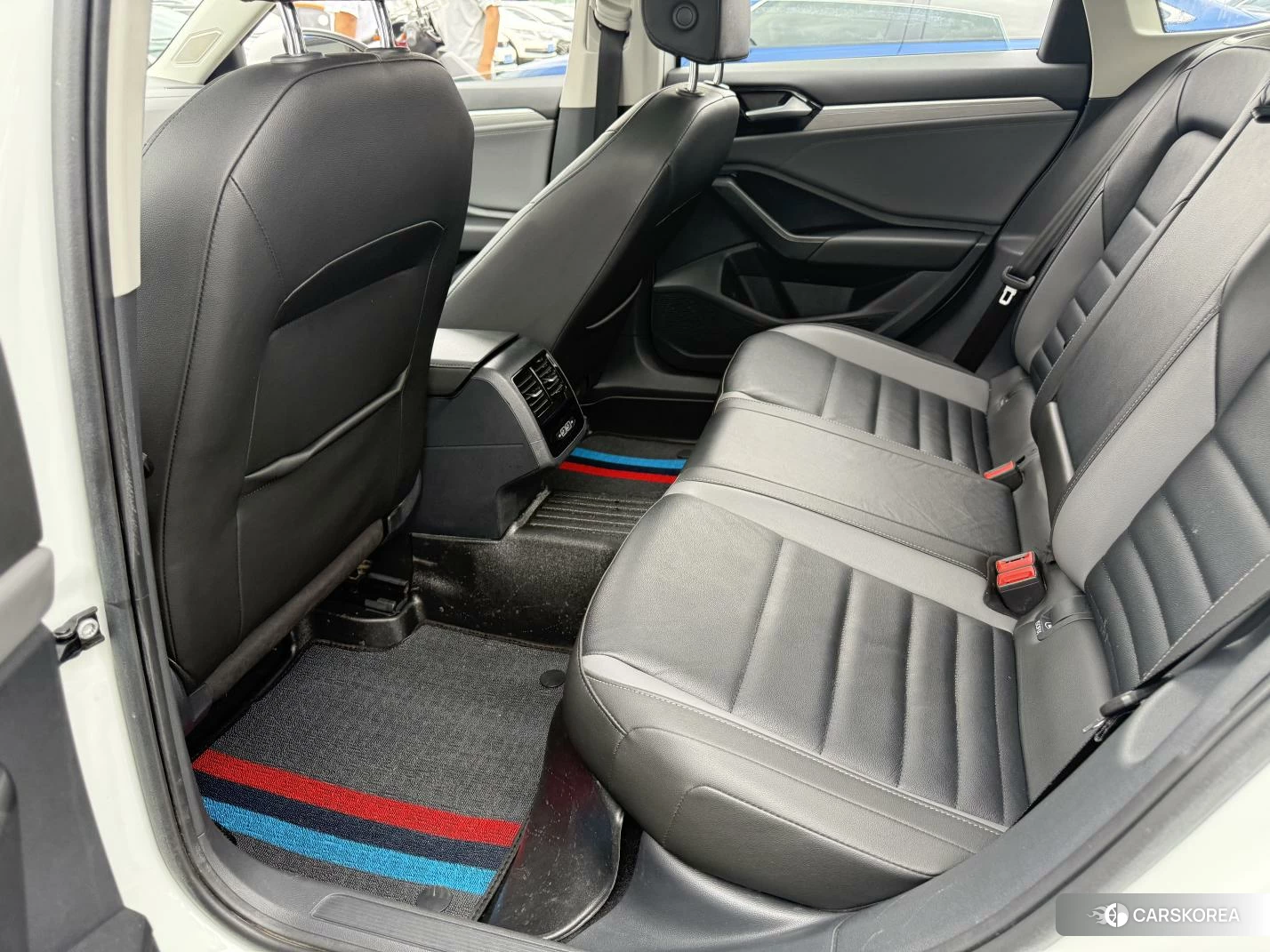 Volkswagen Sagitar id 4498947 из Китая 14