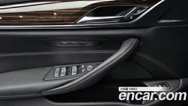 BMW 5 Series (G30) id 2733500 из Кореи 19