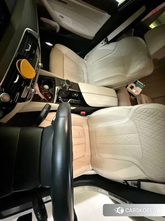 BMW 5 Series (G30) id 2981016 из Кореи 9