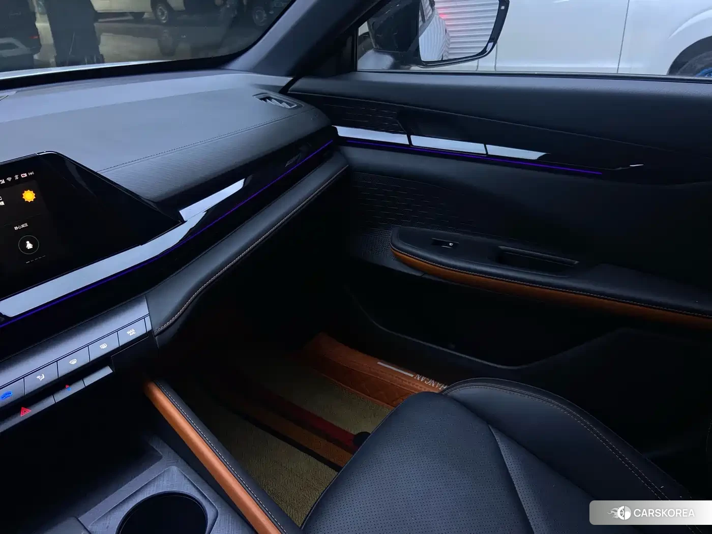 Chang'an Changan UNI-V id 4515570 из Китая 24
