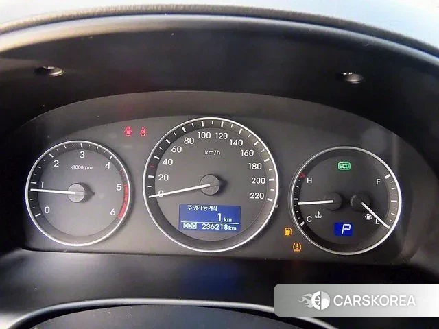 Hyundai The New Grand Starex id 3206011 из Кореи 18