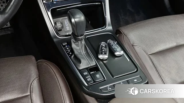 Hyundai Grandeur IG Hybrid id 3024457 из Кореи 19
