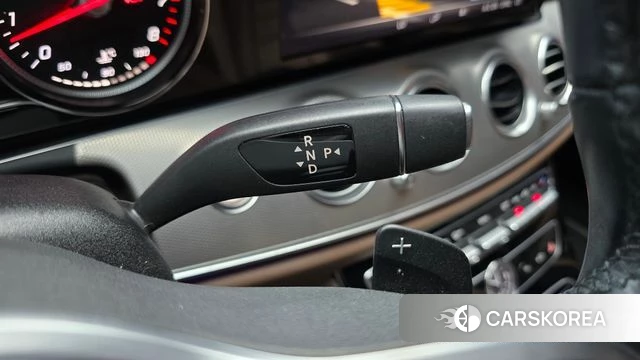 Mercedes-Benz E-Class W213 id 4672646 из Кореи 33