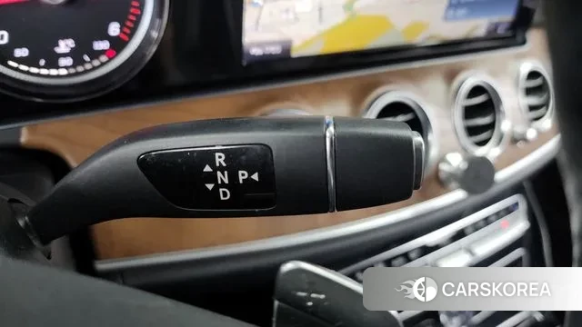 Mercedes-Benz E-Class W213 id 3188601 из Кореи 19