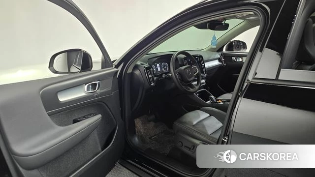 Volvo XC40 id 4702453 из Кореи 33