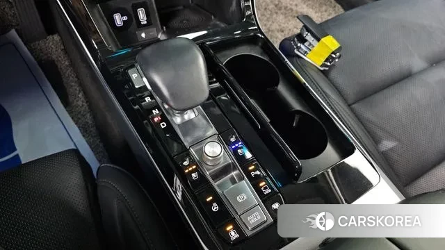 Kia K7 Premier Hybrid id 3573841 из Кореи 19