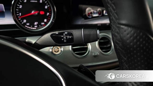 Mercedes-Benz E-Class W213 id 4907821 из Кореи 29