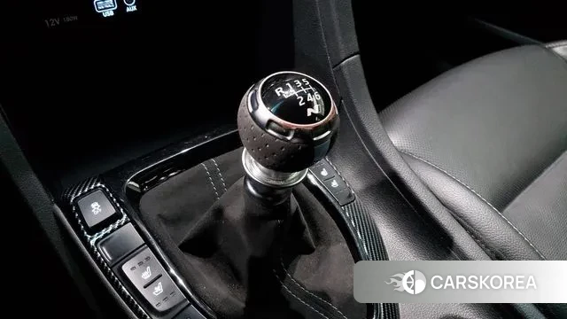 Hyundai Veloster (JS) id 3459928 из Кореи 19